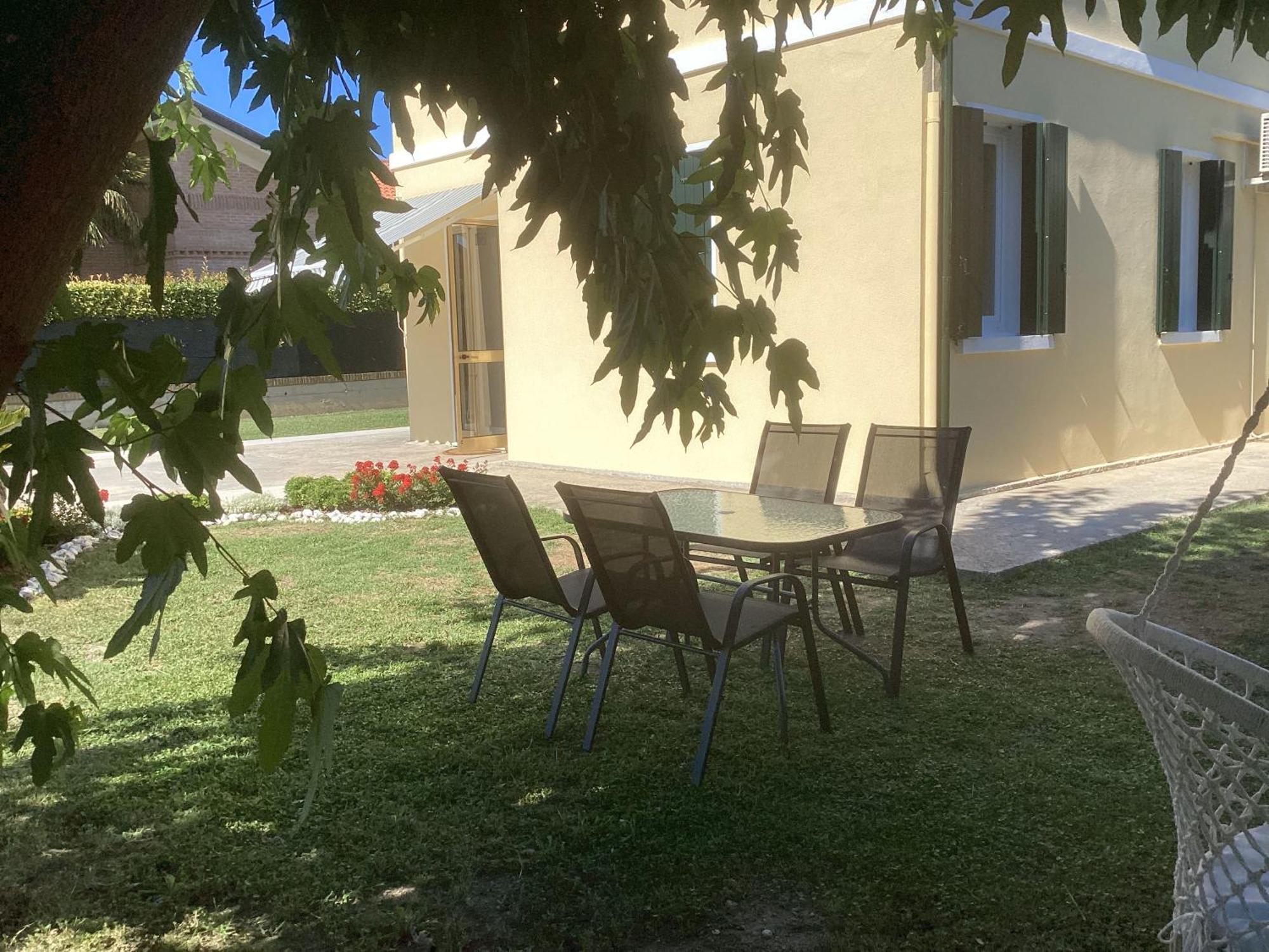 Scardovari La Casa Gialla מראה חיצוני תמונה